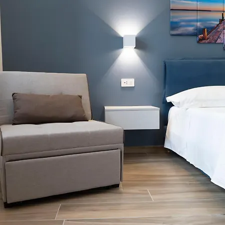 فندق مبيت وإفطار Sea To 4*